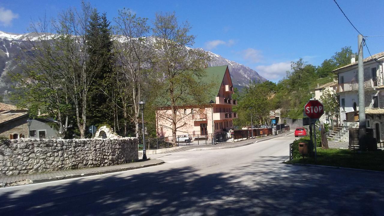 Albergo Parco Della Maiella Sant'Eufemia a Maiella Zewnętrze zdjęcie